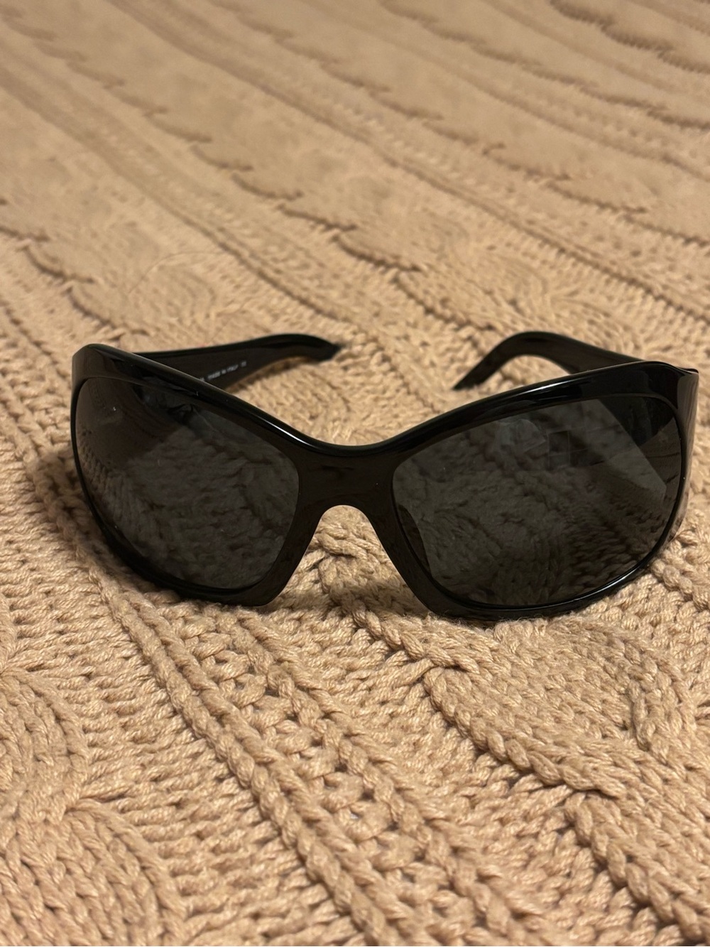Dolce & Gabbana Sunglasses Black - Picture 2 of 5
